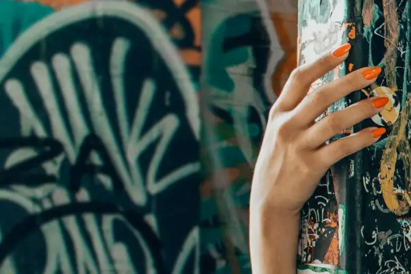 orange nails